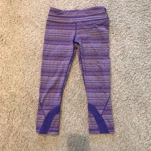 Lululemon crop legging size 6